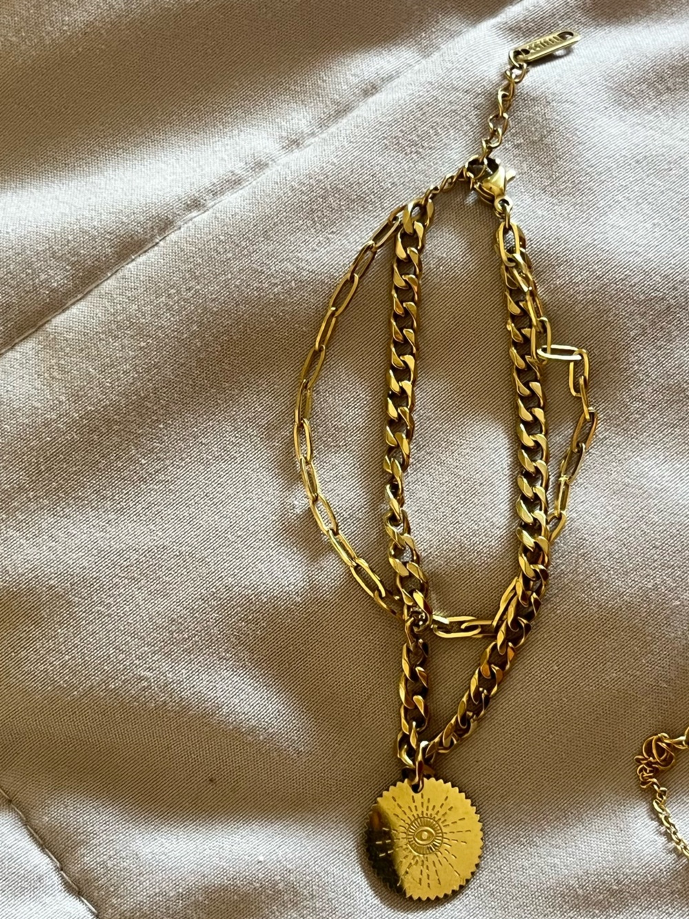 Gold Multi-Layer bracelet Set - Picture 5 of 5
